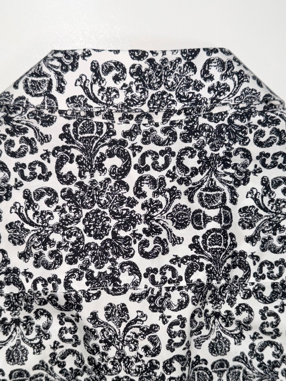 Chico's NO IRON Shirt Top Black White Button Up Long Sleeve Sz 2 L 12 NWT $85 - Picture 12 of 12